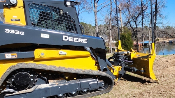 2023 Deere 333G thumbnail 3