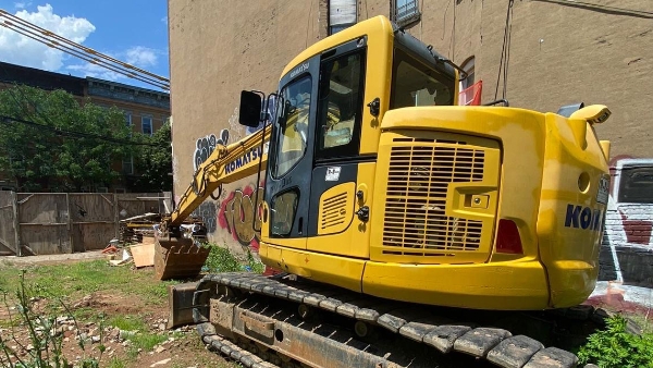 2016 Komatsu PC138USLC-11 thumbnail 2