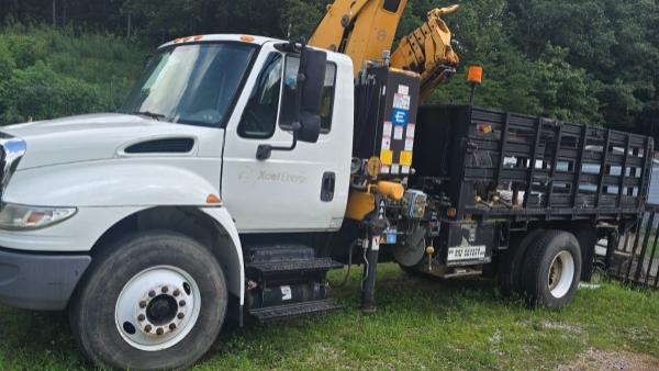 2006 International 4400 thumbnail 2