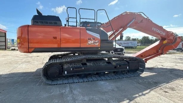 2025 Hitachi ZX350LC-7 Excavator in San Antonio, TX