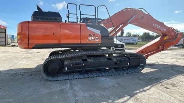 2025 Hitachi ZX350LC-7 Excavator in San Antonio, TX