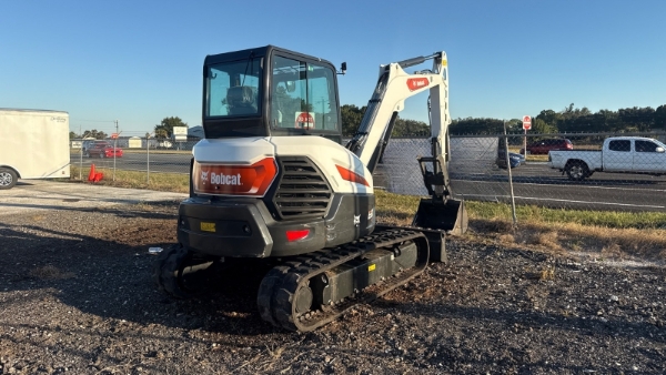 2025 Bobcat E60 thumbnail 4
