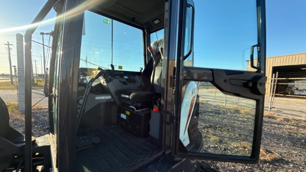 2025 Bobcat E60 thumbnail 7