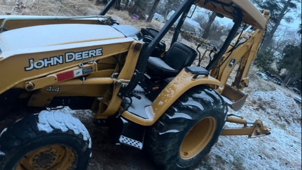 2004 Deere 110 thumbnail 3