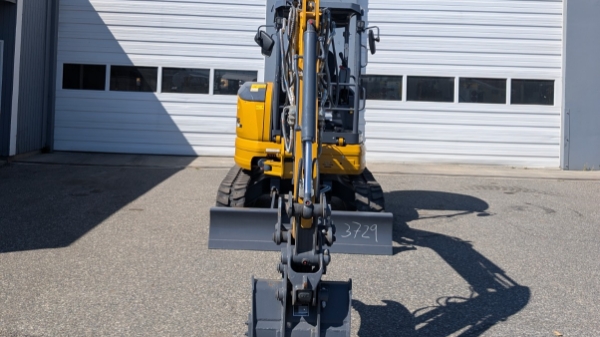 2022 XCMG XE35U thumbnail 3
