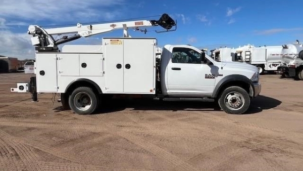 2018 Dodge RAM 5500 thumbnail 2