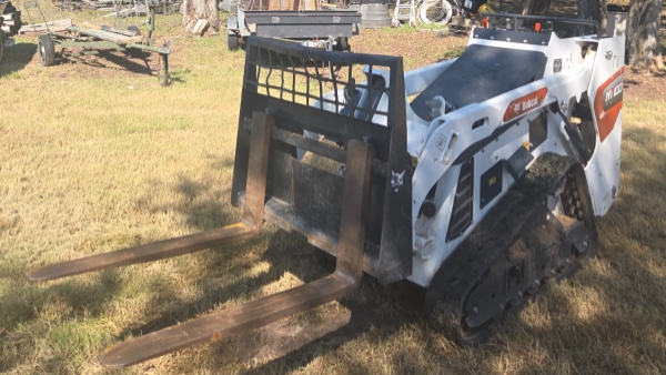 2024 Bobcat MT100 thumbnail 3