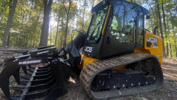 2024 JCB 270T thumbnail 4