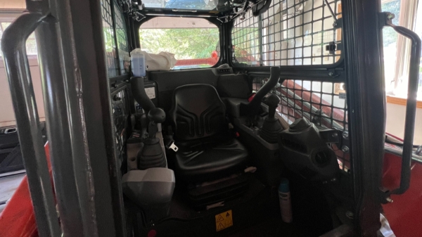 2022 Kubota SVL65-2 thumbnail 3