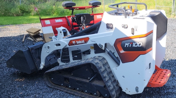 2021 Bobcat MT100 thumbnail 5