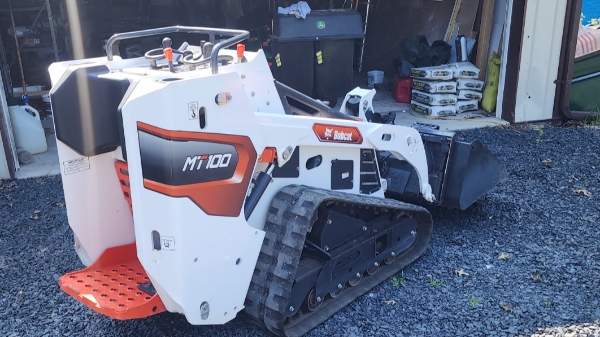 2021 Bobcat MT100 thumbnail 4