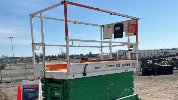 2014 JLG 3248RS - Scissor Lift image 1