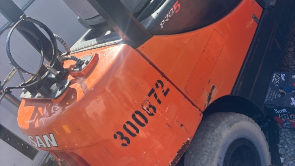2018 Doosan G25P-5 thumbnail 2