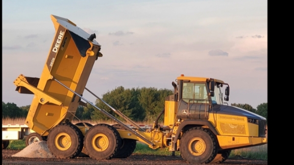 2020 Deere 260E thumbnail 3