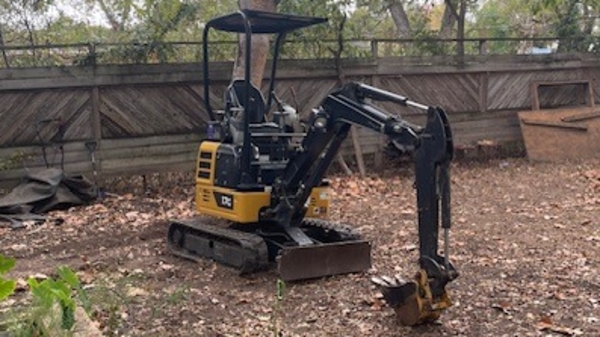 2021 Deere 17G thumbnail 7