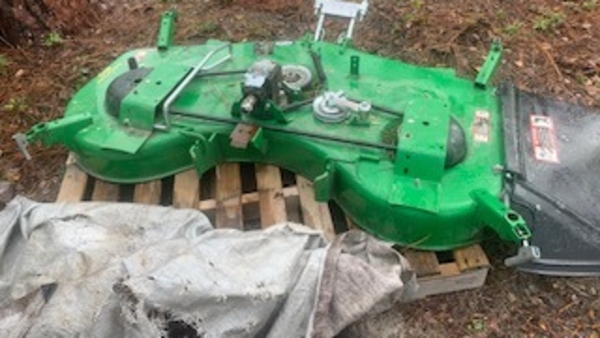 2021 Deere 1023E thumbnail 3
