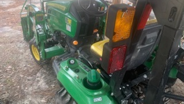 2021 Deere 1023E thumbnail 6