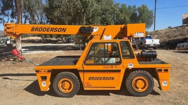 2012 Broderson IC-80-3J - CRANE image 1