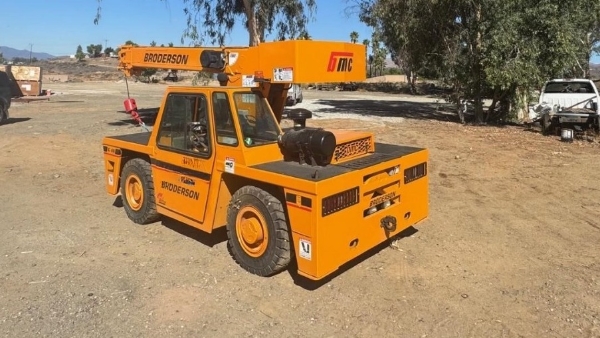 2012 Broderson IC-80-3J thumbnail 2