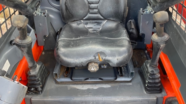 2019 Kubota SSV65 thumbnail 5