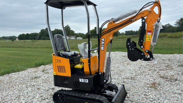 2024 Miva VA13 - Mini Excavator image 1