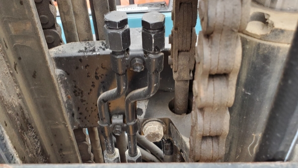 2000 Toyota 42-6FGCU30 thumbnail 5