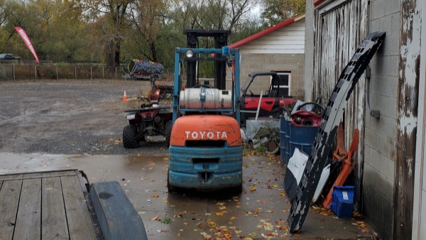 2000 Toyota 42-6FGCU30 thumbnail 2