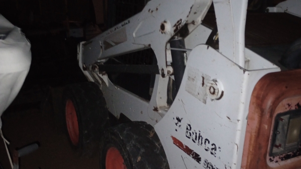 2015 Bobcat S530 thumbnail 4
