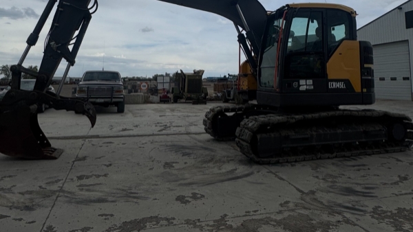 2017 Volvo ECR145EL thumbnail 4