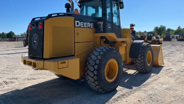 2018 Deere 624K II thumbnail 7