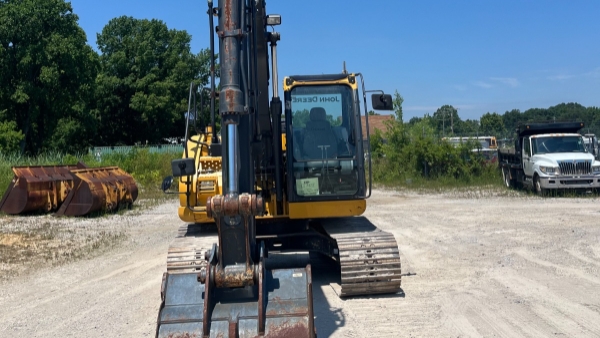 2018 Deere 135G thumbnail 7