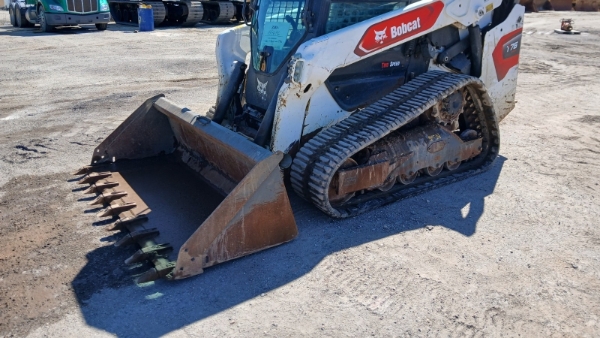 2020 Bobcat T76 thumbnail 3