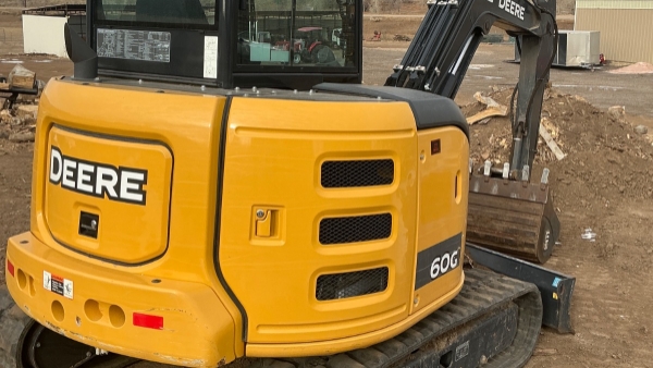 2018 Deere 60G thumbnail 3