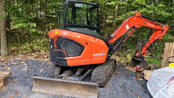 2025 Kubota KX040-4 thumbnail 3