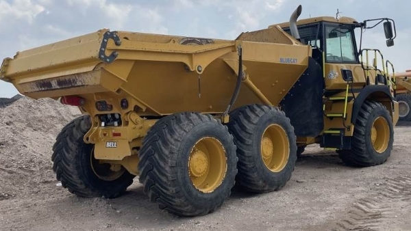 2022 Bell B20E thumbnail 3