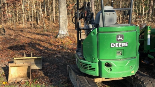 2016 Deere 26G thumbnail 3