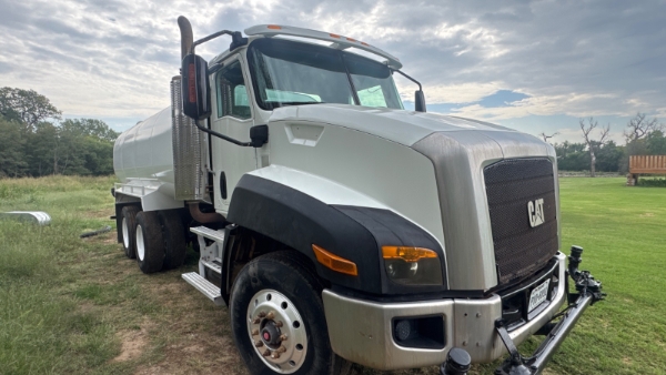 2014 Caterpillar CT660 thumbnail 5