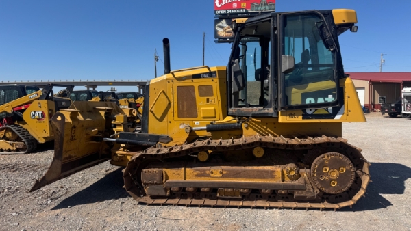 2015 Caterpillar D6K2XL thumbnail 3