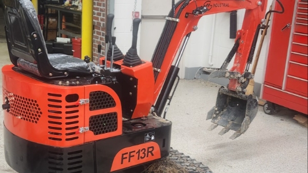 2024 Industrial FF13R - Mini Excavator image 1