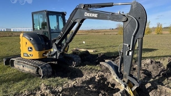 2024 Deere 60P-TIER thumbnail 2