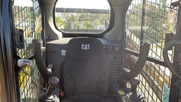 2017 Caterpillar 262D thumbnail 5