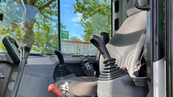 2016 Bobcat E63 thumbnail 3