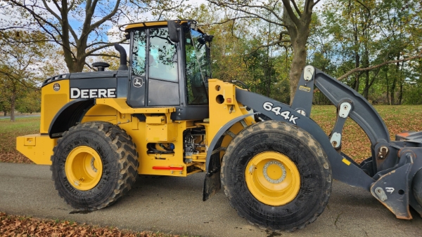 2019 Deere 644K thumbnail 4