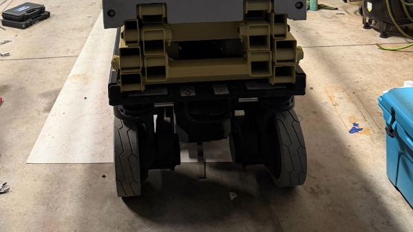 2017 JLG 1930ES thumbnail 6