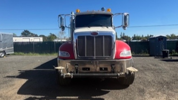 2023 Peterbilt 348 WT thumbnail 2