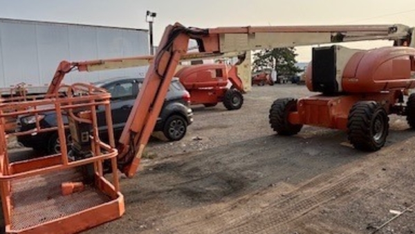 2001 JLG 800AJ thumbnail 2