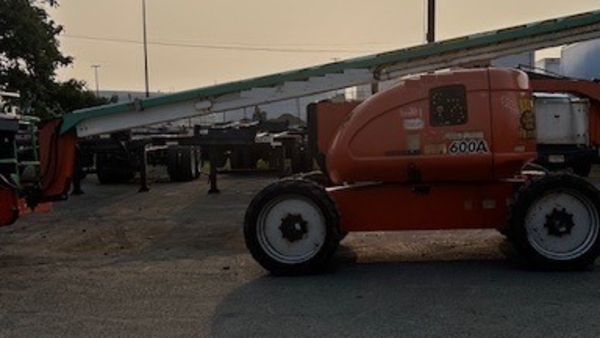2004 JLG 800AJ thumbnail 3