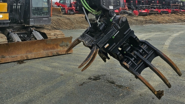 2023 Volvo ECR235EL thumbnail 3