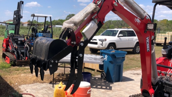 2025 Visec VC180K - Mini Excavator image 1