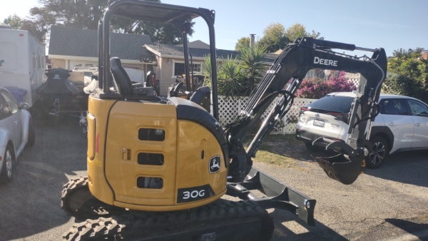 2023 Deere 30G thumbnail 4
